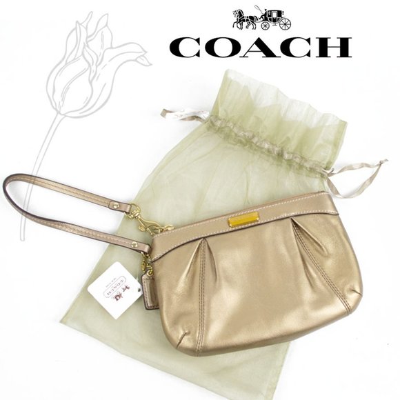 Coach Gold Leather Pleated Wristlet - Picture 1 of 11